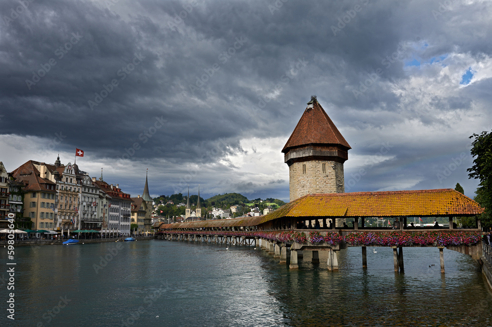 Luzern's Kapellbrücke stormy sky
