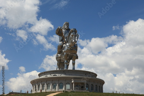 Dschingis Khan Monument bei Zonjin Boldog  photo