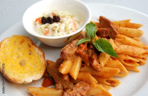 penne red spicy curry sauce