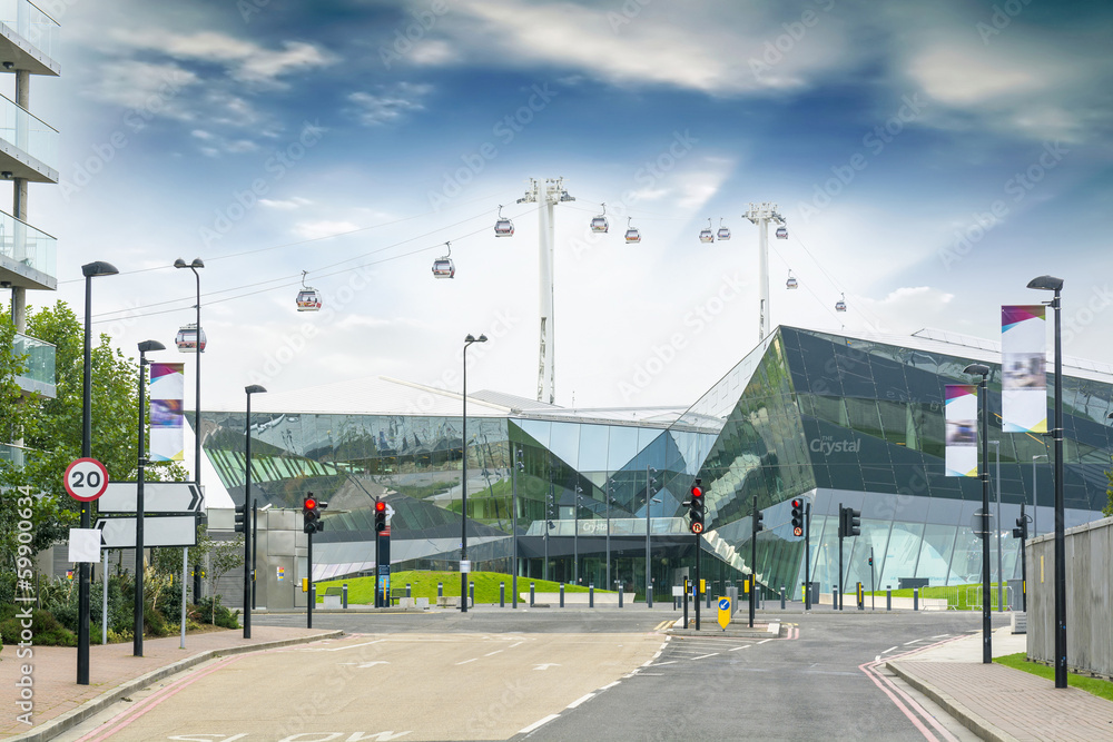 Fototapeta premium Beautiful view of London cable car