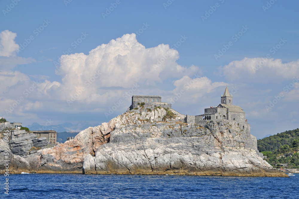 Festung und Kirche in Porto Venere, Cinque Terre Festung und Kirche in Porto Venere, Cinque Terre