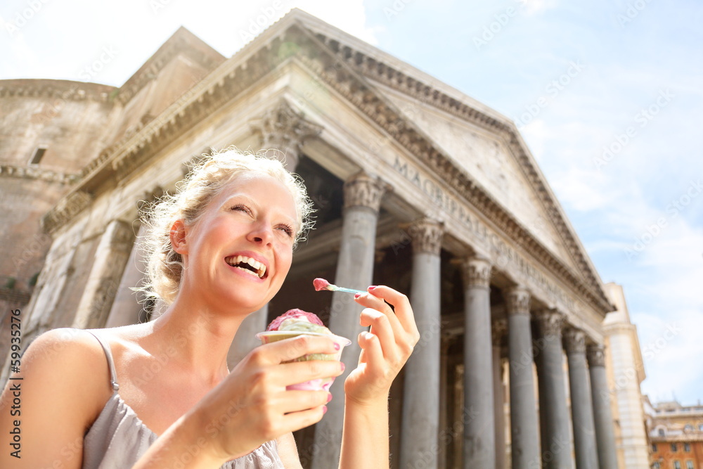 Naklejka premium Girl eating ice cream by Pantheon, Rome, Italy