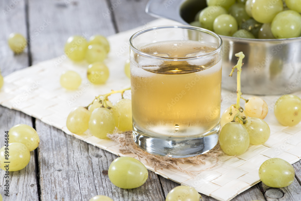 Fresh Grape Juice with Ice Fresh Grape Juice with Ice