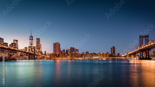 Downtown NY skyline, Brooklyn and Manhattan Bridges © mandritoiu