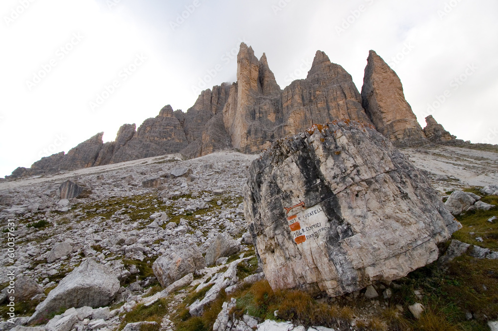 Fototapeta premium Drei Zinnen - Dolomiten - Alpen