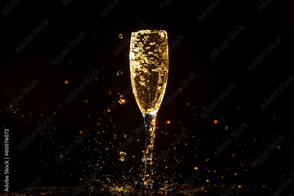 Фотография Champagne pouring