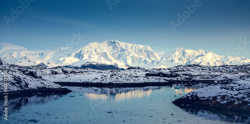 Beautiful snow-capped mountains © Goinyk