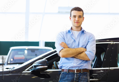 Young man consultant © Sergey Nivens