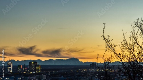 TIMELAPSE - munich - alps - zugspitze