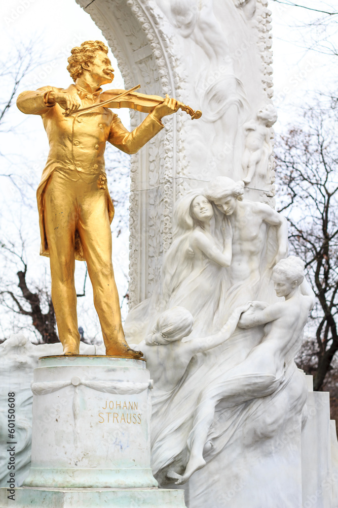 Fototapeta premium Statue of Johann Strauss, Vienna