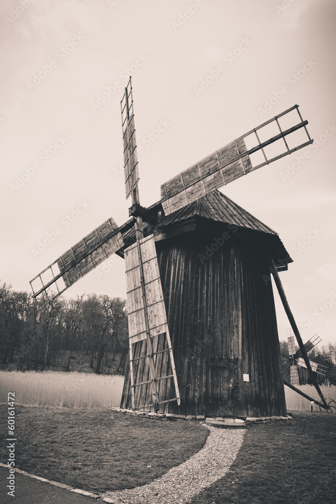 Obraz premium Old windmill