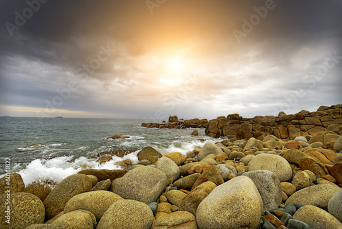 rocky coast © danimages
