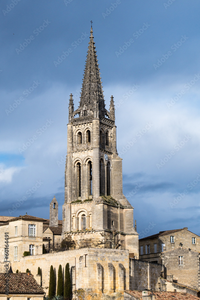 Village Saint-Emilion et son église