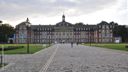 Schloss Münster photo