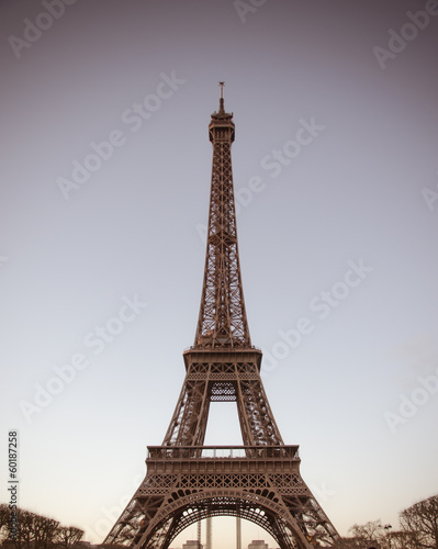 Eiffel Tower in Paris © khunkornStudio