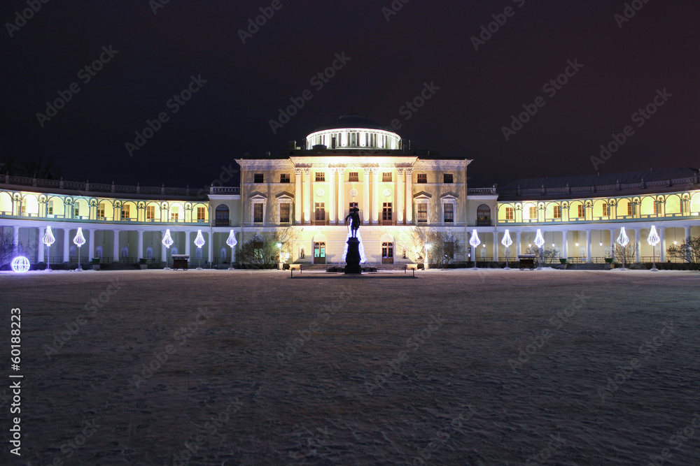Night view of Pavlovsk Palace at night