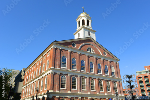 Faneuil Hall is a georgian style building at downtowm Boston