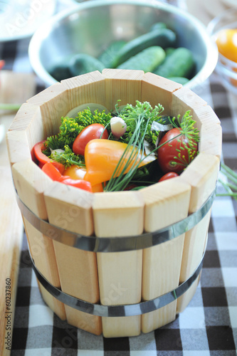 preserving tomatoes