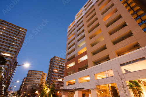 Fototapeta Naklejka Na Ścianę i Meble -  夕暮れの新興住宅街