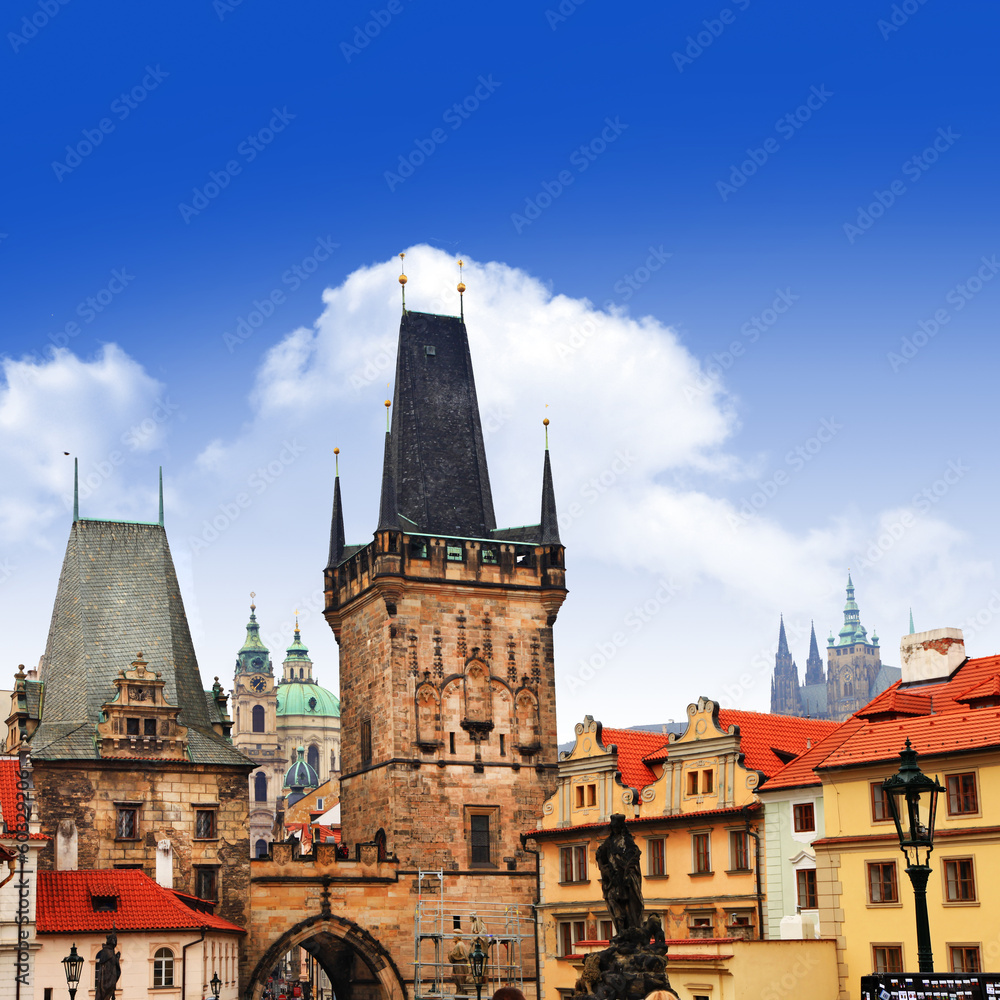 Fototapeta premium piękny medeival Praga, widok na most Karola