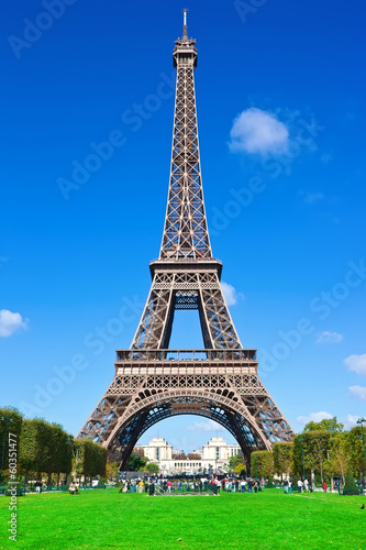 Eiffel Tower in Paris © Sailorr