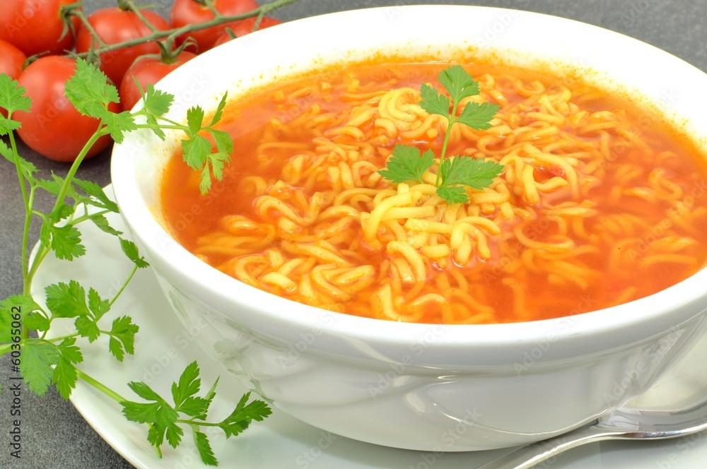 tomato soup with noodles