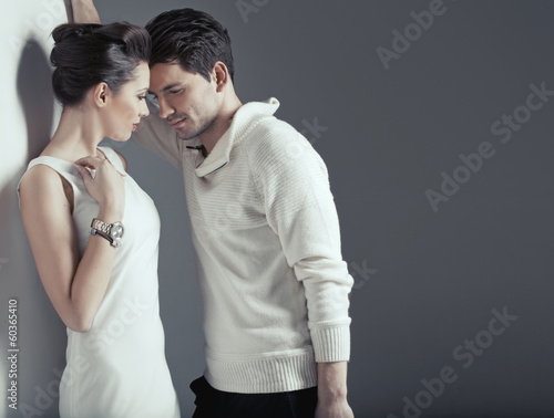 Картината върху платно Sensual scene of two young lovers