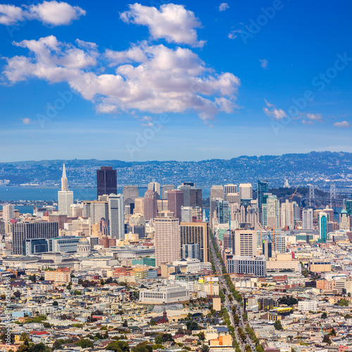 San Francisco skyline from Twin Peaks in California