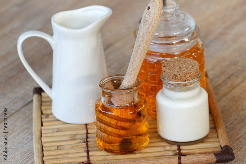 Milch mit Honig Milch mit Honig