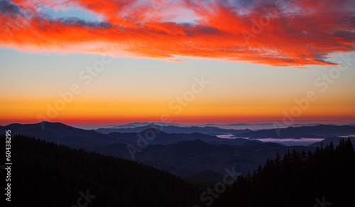 Sunrise over the mountains © ValentinValkov