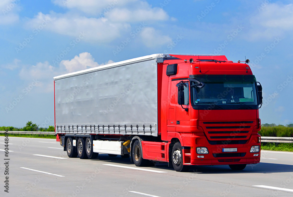 Transport von Waren mit LKW // truck shipping Transport von Waren mit LKW // truck shipping