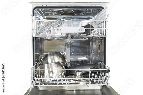 dishwasher with clean dishes