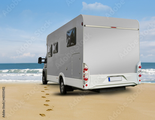 Wohnmobil am Strand