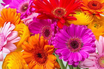 Handdoek met foto Gerbera Voorjaarsbloemen in frisse kleuren  © eyetronic