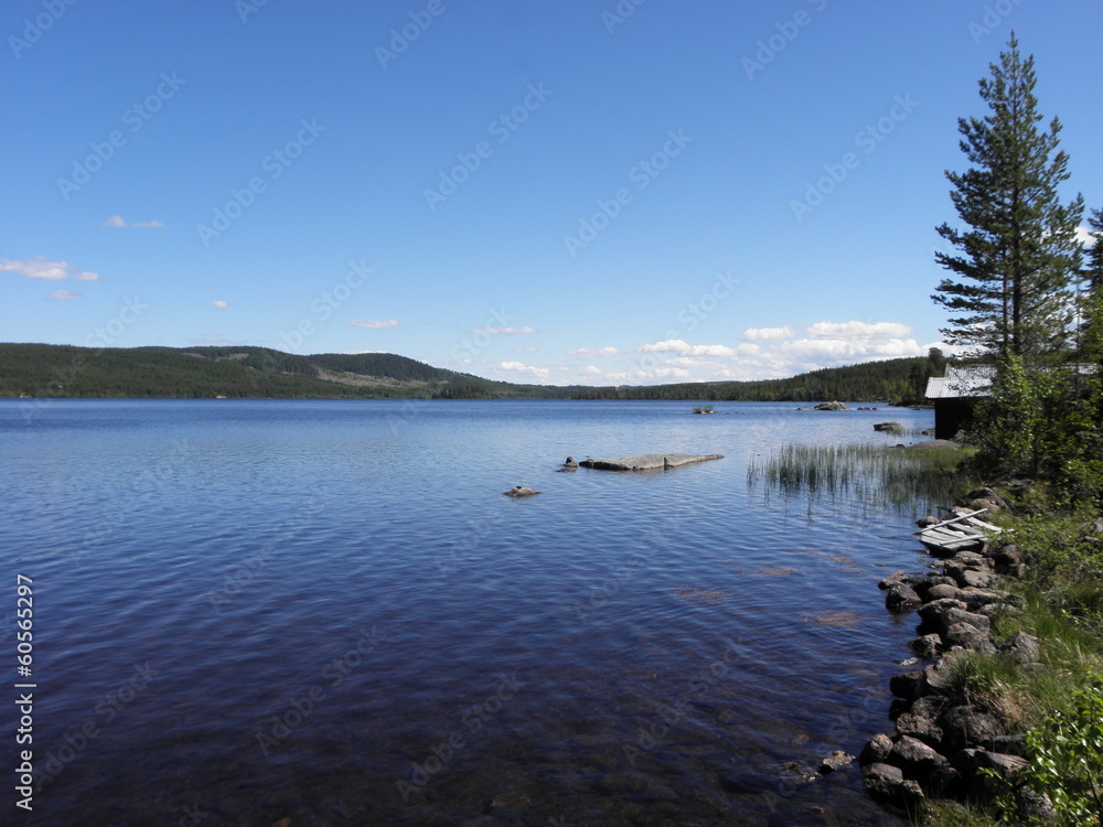 Norwegen - Idyllischer See