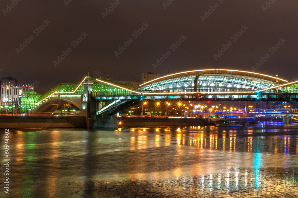 bogdan khmelnitsky bridge illuminated at night bogdan khmelnitsky bridge illuminated at night