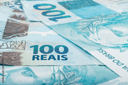A hundred reais bills (brazilian money) photo