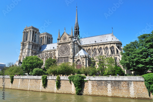 Paris.  Notre Dame © TanyaSv