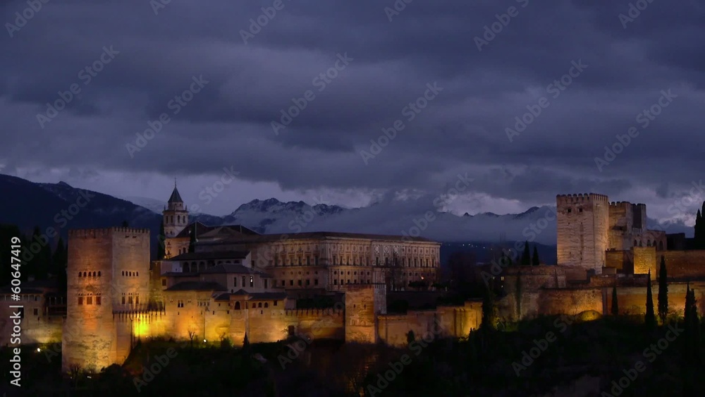 alhambra con cielo de tormenta alhambra con cielo de tormenta