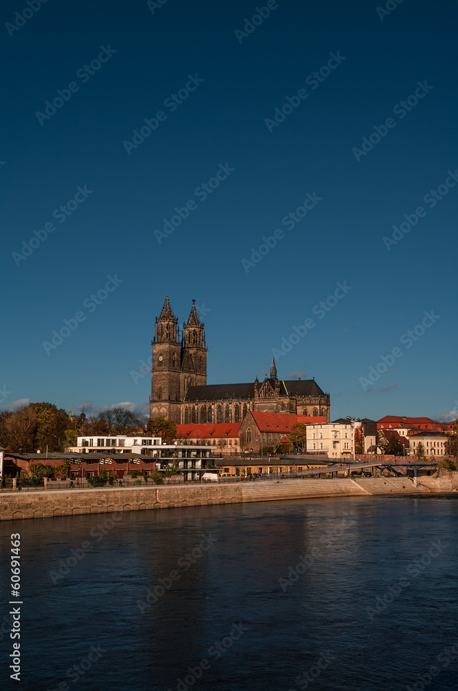 Fototapeta premium Cathedral of Magdeburg at river Elbe, Germany, Autumn 2013