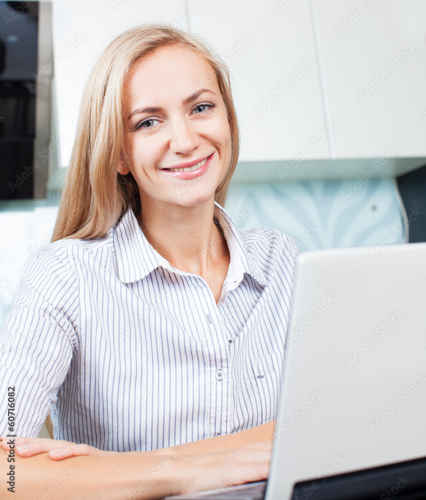 Woman with laptop Woman with laptop
