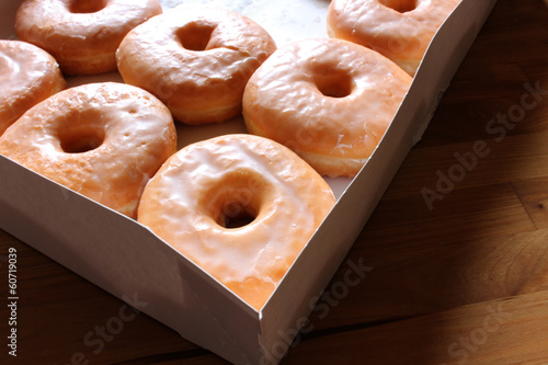 Fotografia Irresistible Glazed Doughnuts