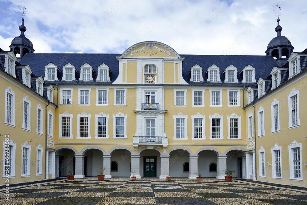 Front view of Schloss Oranienstein in Germany