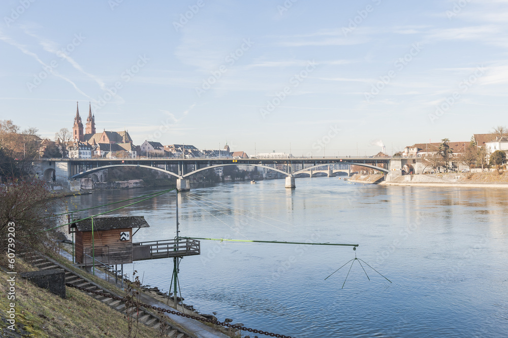 Fototapeta premium Basel, Altstadt, Rheinufer, Rhein, Fischer, Schifffahrt, Schweiz