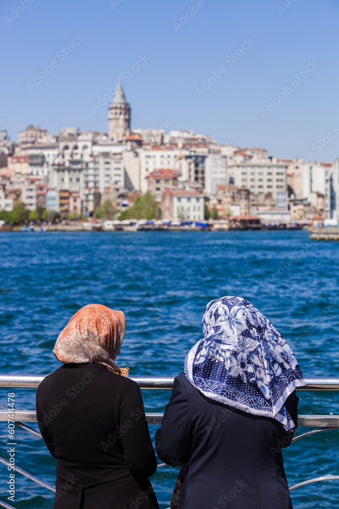 Muslim women on the Bosphorus