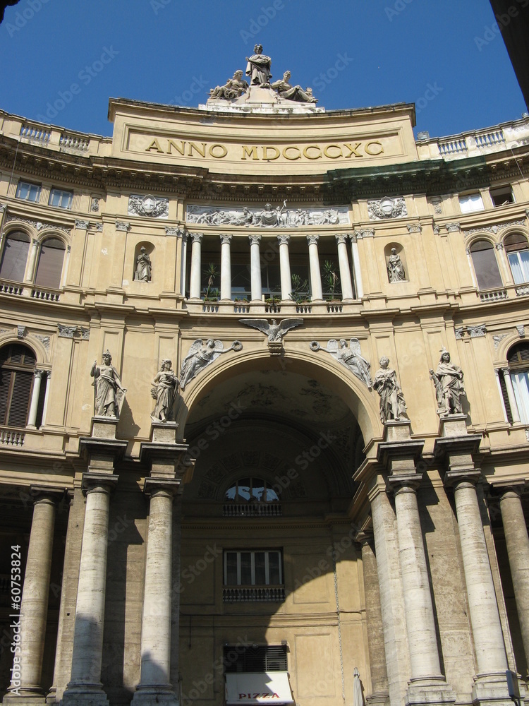 Italie - Naples - Galerie Umberto 1er - Façade