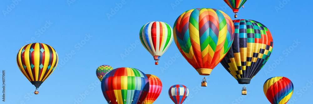Fototapeta premium Kolorowe balony na gorące powietrze
