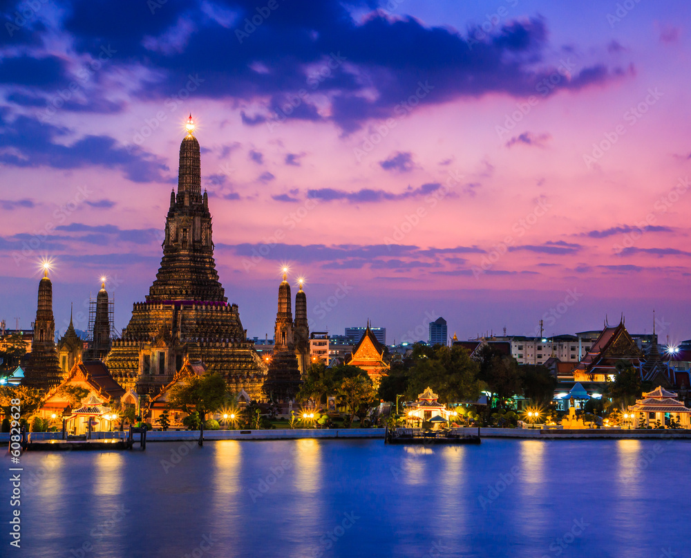 Obraz premium Wat Arun in Bangkok of Thailand