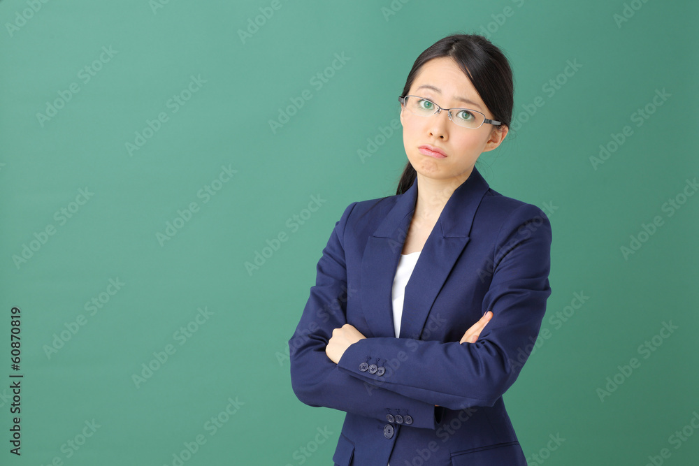 悩む教師・女性 悩む教師・女性