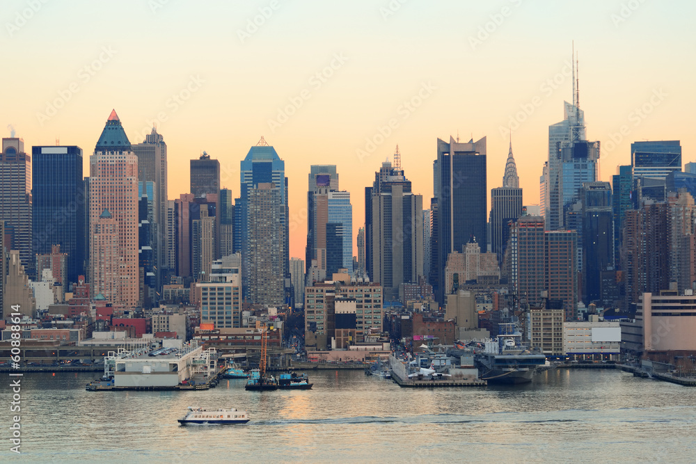 Fototapeta premium New York City sunset